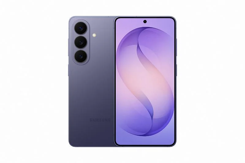 Samsung Galaxy S26 in Cobalt Violet, front and back view